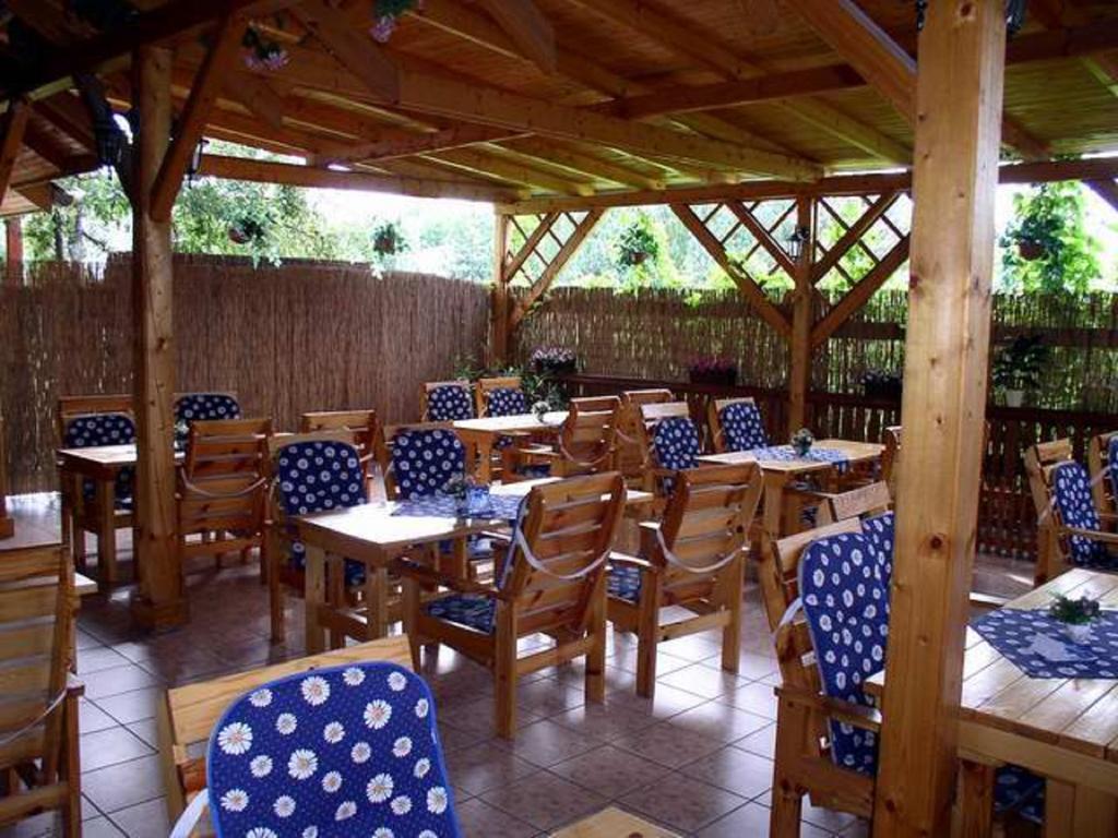 Penzion Relax Prievidza Exterior foto