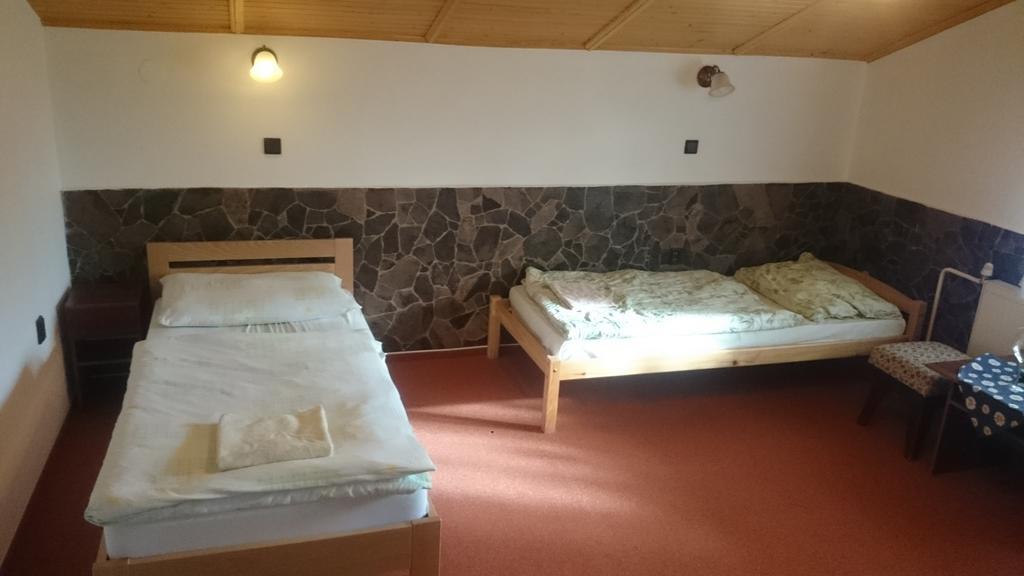 Penzion Relax Prievidza Exterior foto