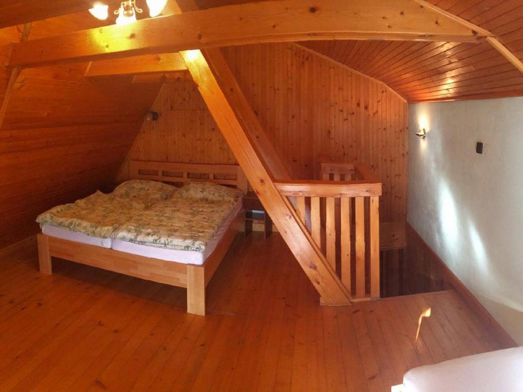 Penzion Relax Prievidza Exterior foto